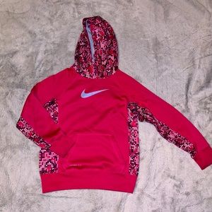 youth large girls nike hoodie